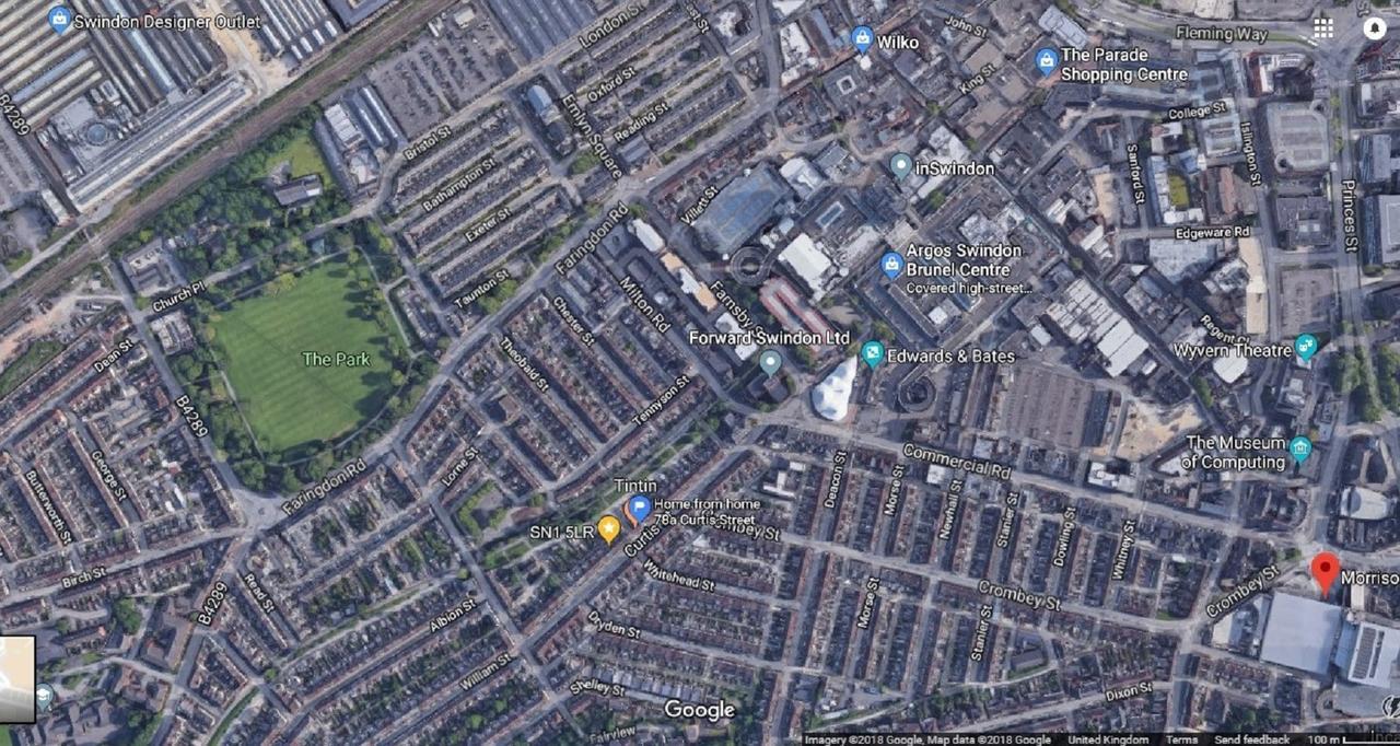 Swindon City Centre Duplex - Entercloud9Sa Exterior photo